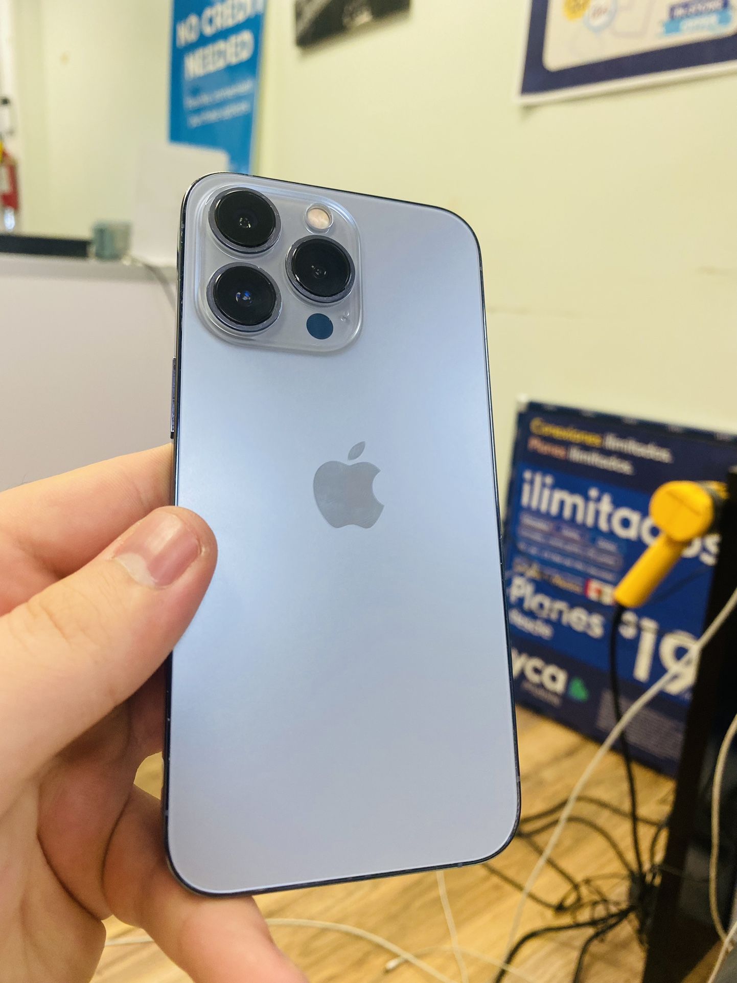Apple iPhone 13 Pro