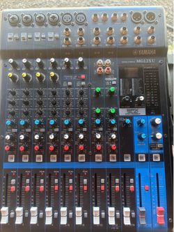 Yamaha Mixer 12 Channel
