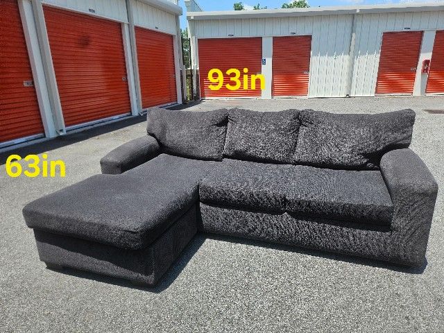 FREE DELIVERY Reversible Couch Sofa Sectional Chaise
