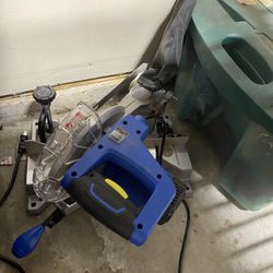 Kobalt Compact 7-1/4-in 10-Amp Single Bevel Sliding Compound Corded Miter Saw
