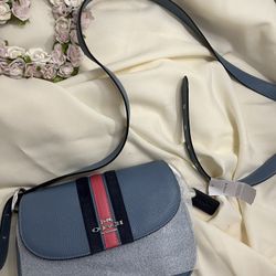 Authentic Coach Purse  Medium Size 