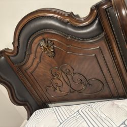 Queen Bed And Frame 
