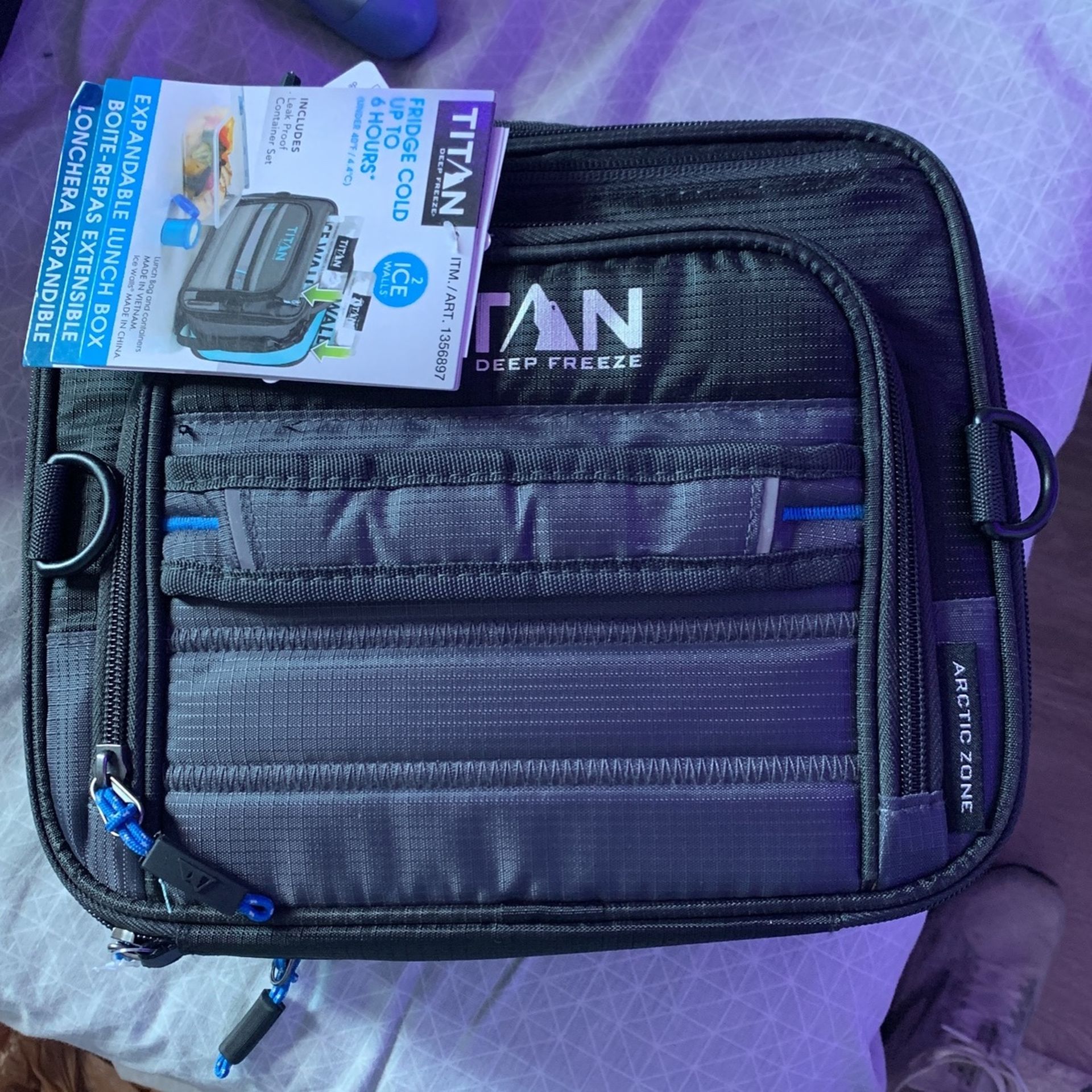Titan Long Lasting Lunch Box