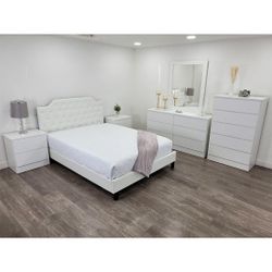 BEDROOM SETS 