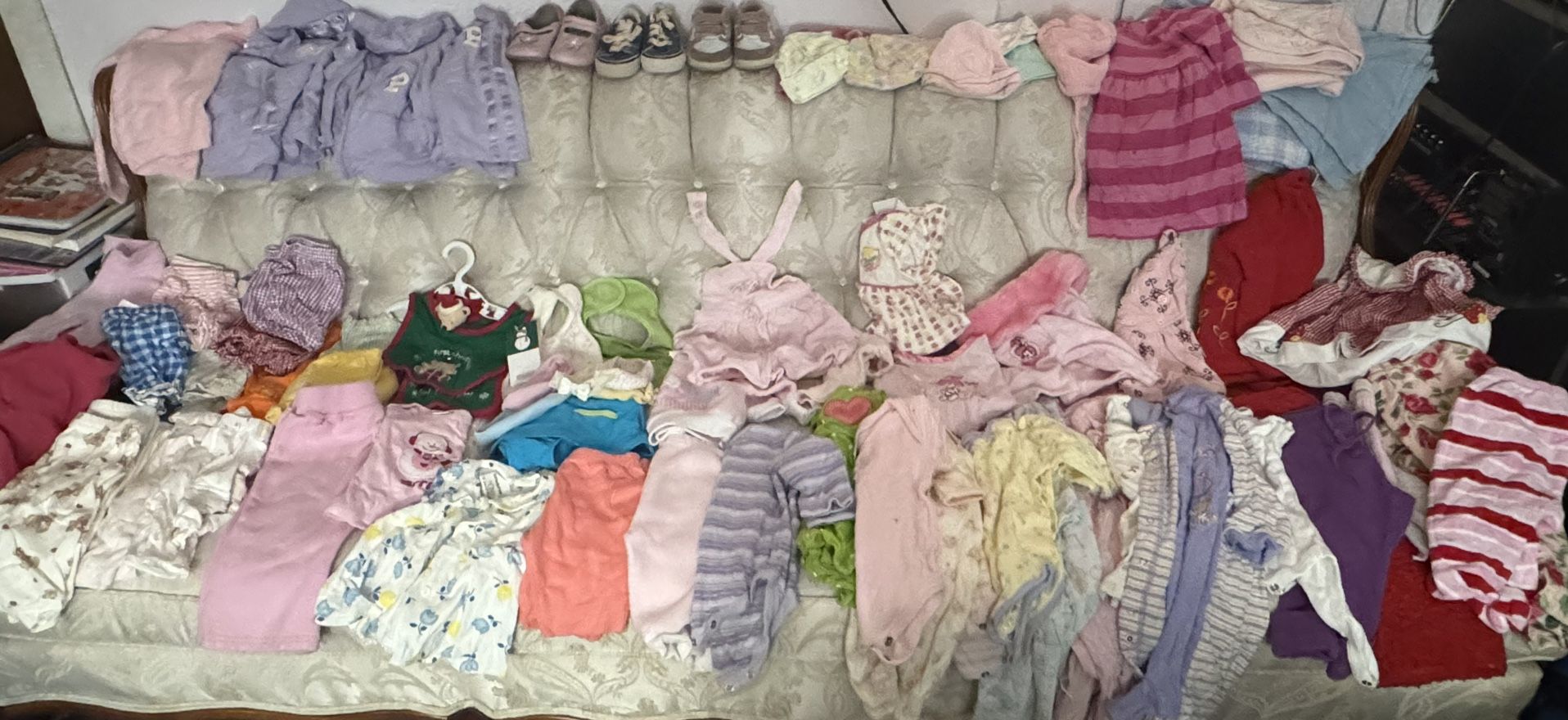 Baby Clothes (girls) Newborn/3mo-18mo