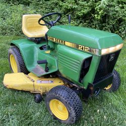 Old School Classic John Deere Garden Tractor 212