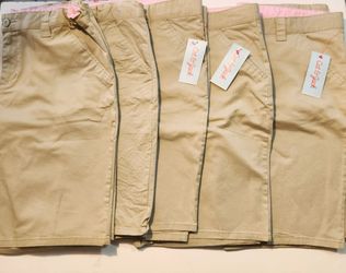 Cat& Jack girl's x5 pc uniform shorts bundle size: 18 plus