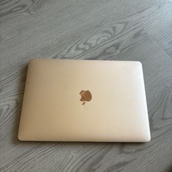 Apple Macbook 