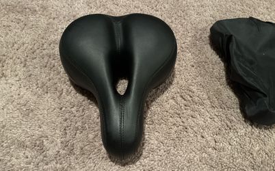 Wide Bicycle Seat With Cover