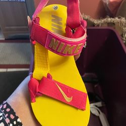 Women’s Sandals