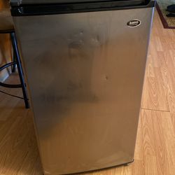 Small Personal Fridge