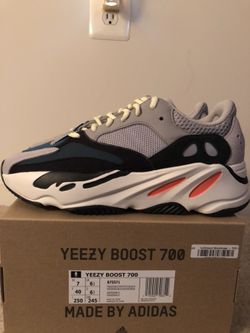 Adidas Yeezy Boost 700 waverunner size 7 New