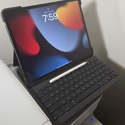 12.9 Inch Ipad Pro - 3rd Gen - 512gb - Accessories Included