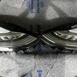 2021-2023 TESLA MODEL 3/Y LH & RH SIDE HEADLIGHTS OEM 