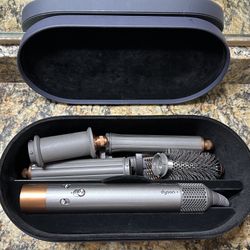 Dyson Airwrap Tm Multistyler  – Excellent Condition – All Attachments