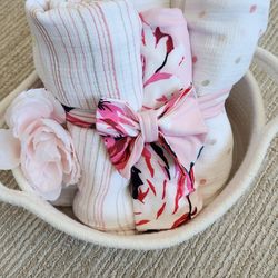 Baby Girl Muslin swaddle Blanket Bundle – 7 Pieces