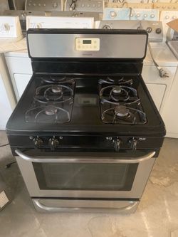 Gas stove Frigidaire good condition 90 days warranty Estufa gas Frigidaire buenas Condiciones 90 dias de Garantia