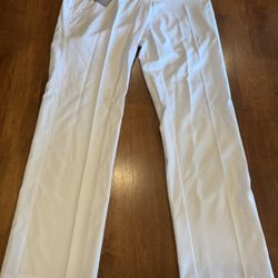 Woman’s new with tags, Adidas golf pants shipping available