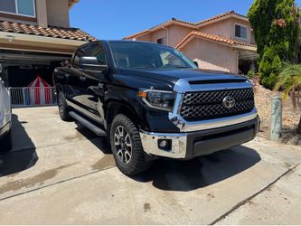 2020 Toyota tundra  4wd