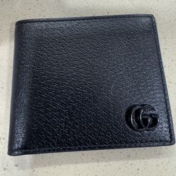 Gucci Wallet For Sale $300