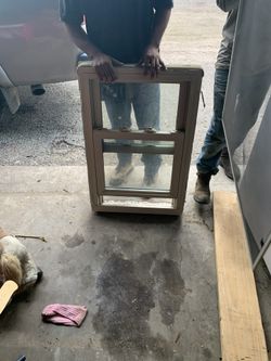 Ventanas 3 ventanas de 3x5 una ventana de 3x3 una ventana de2x3 Una ventana de 3x17 se vende junto son usadas pero estan como nuevas