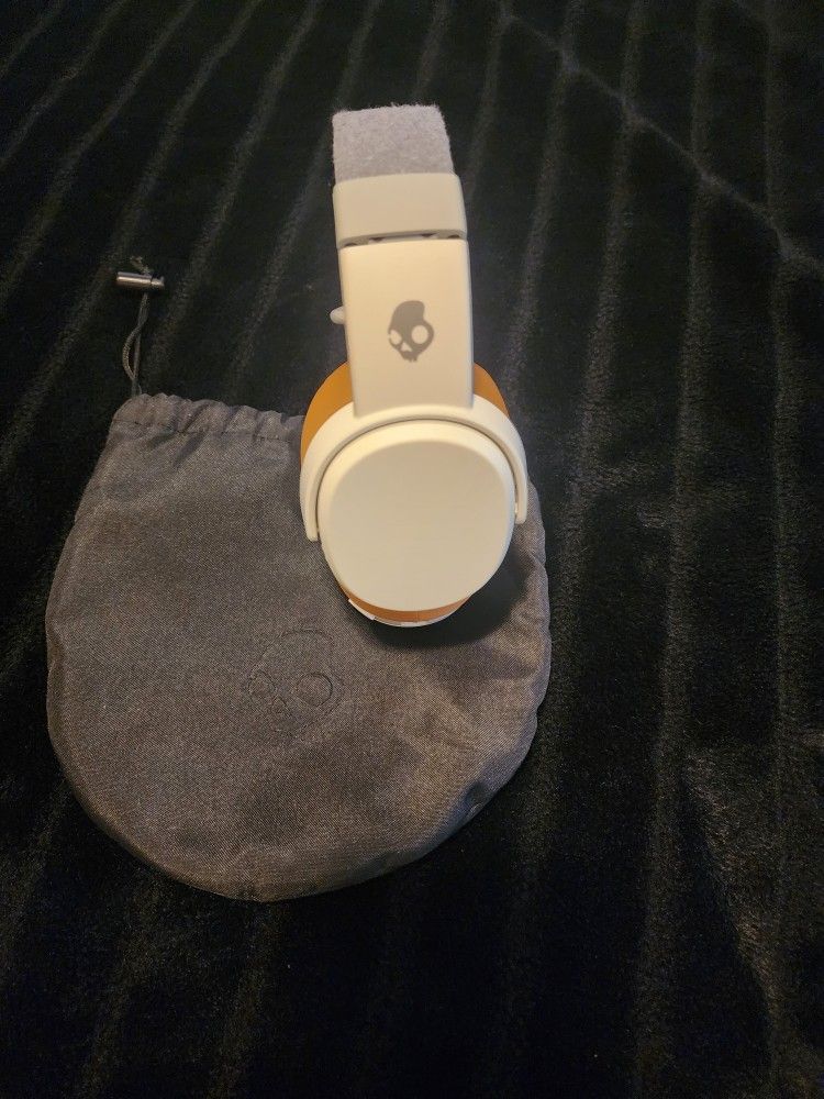 Skullcandy Crusher Wireless Over-Ear Headphones (Gray/Tan)
