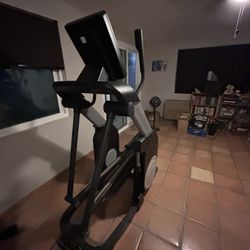  Nordic track Elliptical 