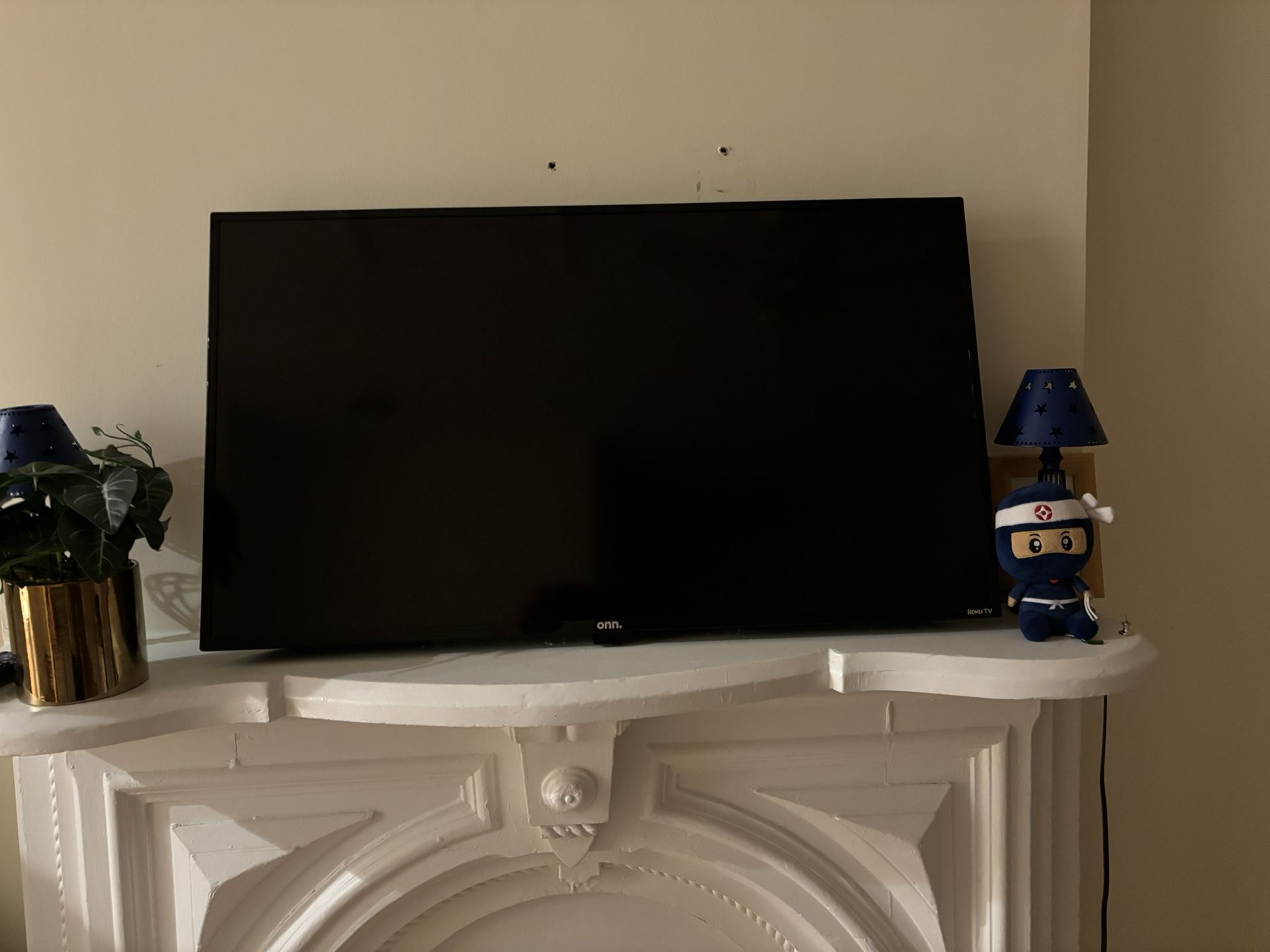 42” ROKU TV