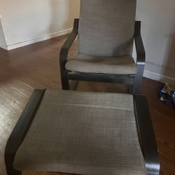 Ikea 2  Matching Chairs With 1 Matching ottoman 