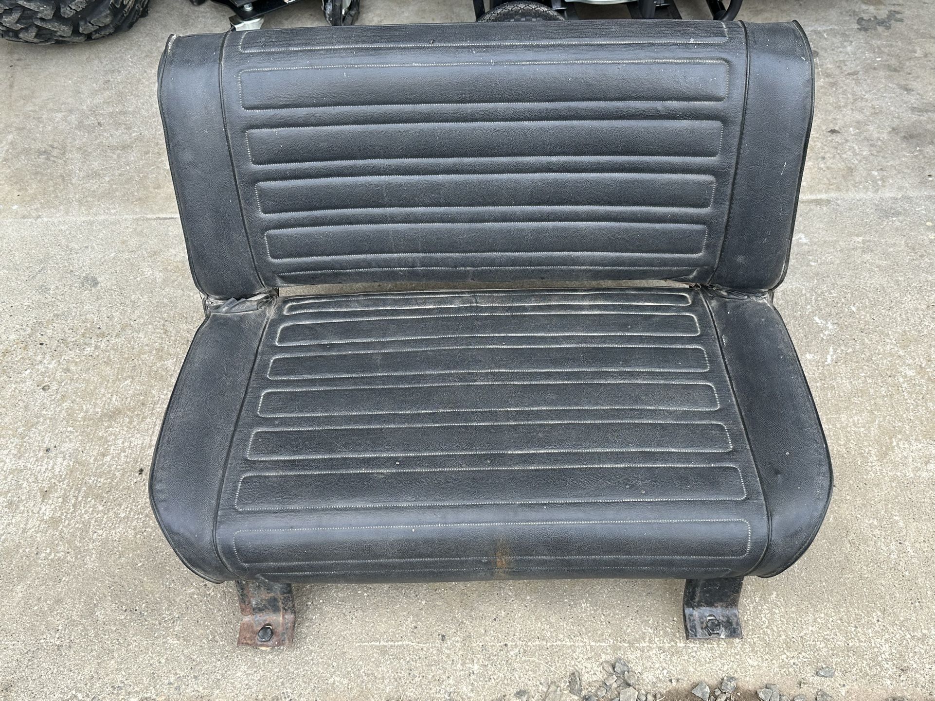 Jeep CJ7/YJ rear seat.