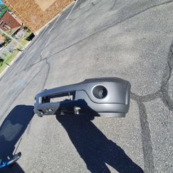 2003 2004 Lincoln Navigator Front Bumper Cover