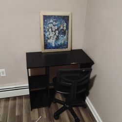 Desk, Chair and free filing cabinet 