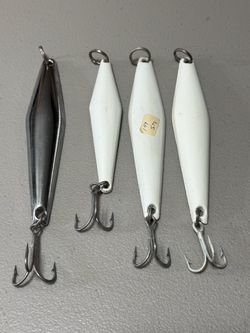 Outlaw/Outlaw Jr. Surface Iron Fishing Jigs