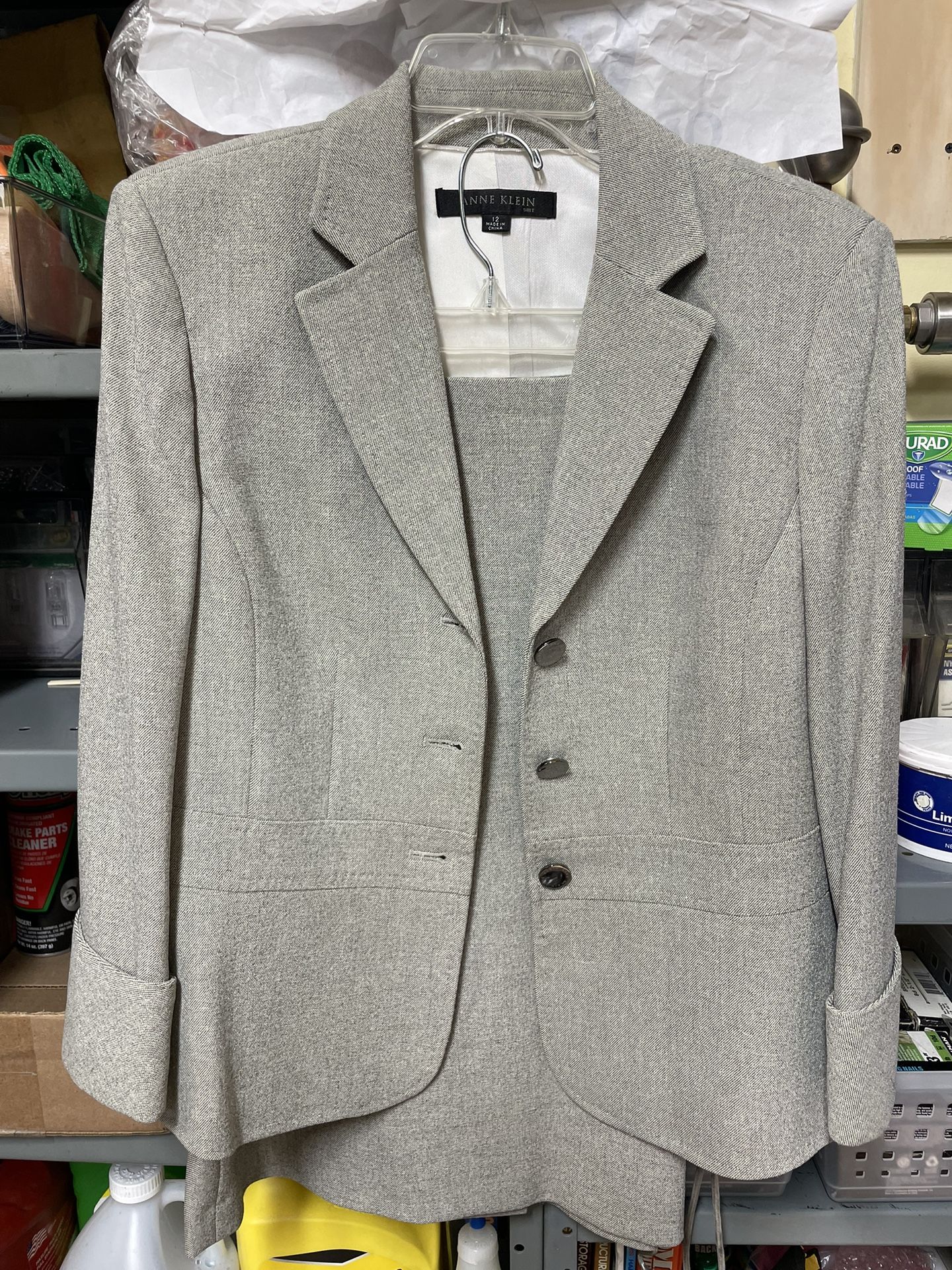 Size 12 Women Anne Klein Suit Jacket & Skirt