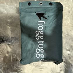 FROGG TOGGS® ULTRA-LITE2 RAIN PONCHO - Never Used