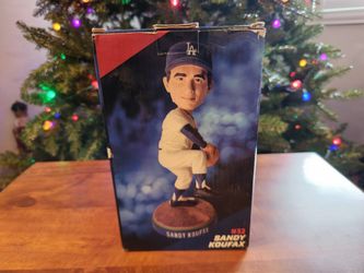 Dodgers Sandy Koufax #32 Figurine