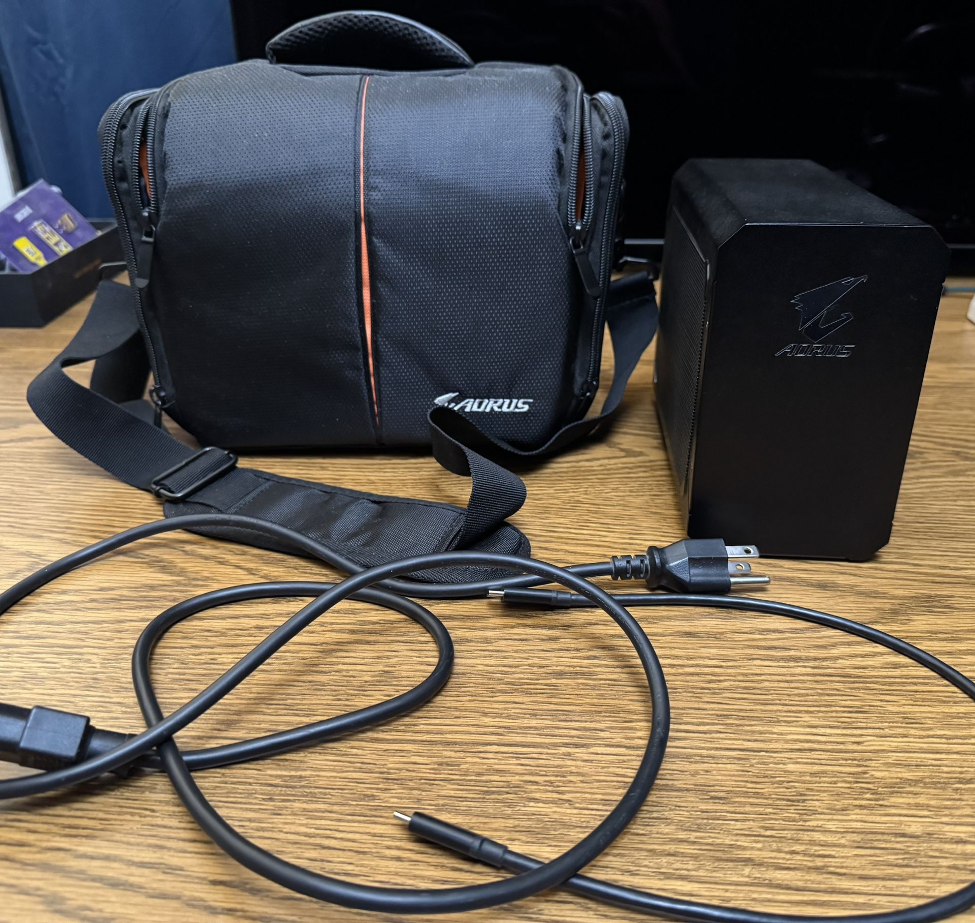 Aorus GTX 1080 Gaming Box