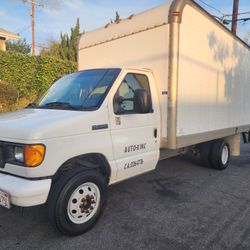 2006 Ford E-350