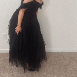 Black Flower Dress With Feather