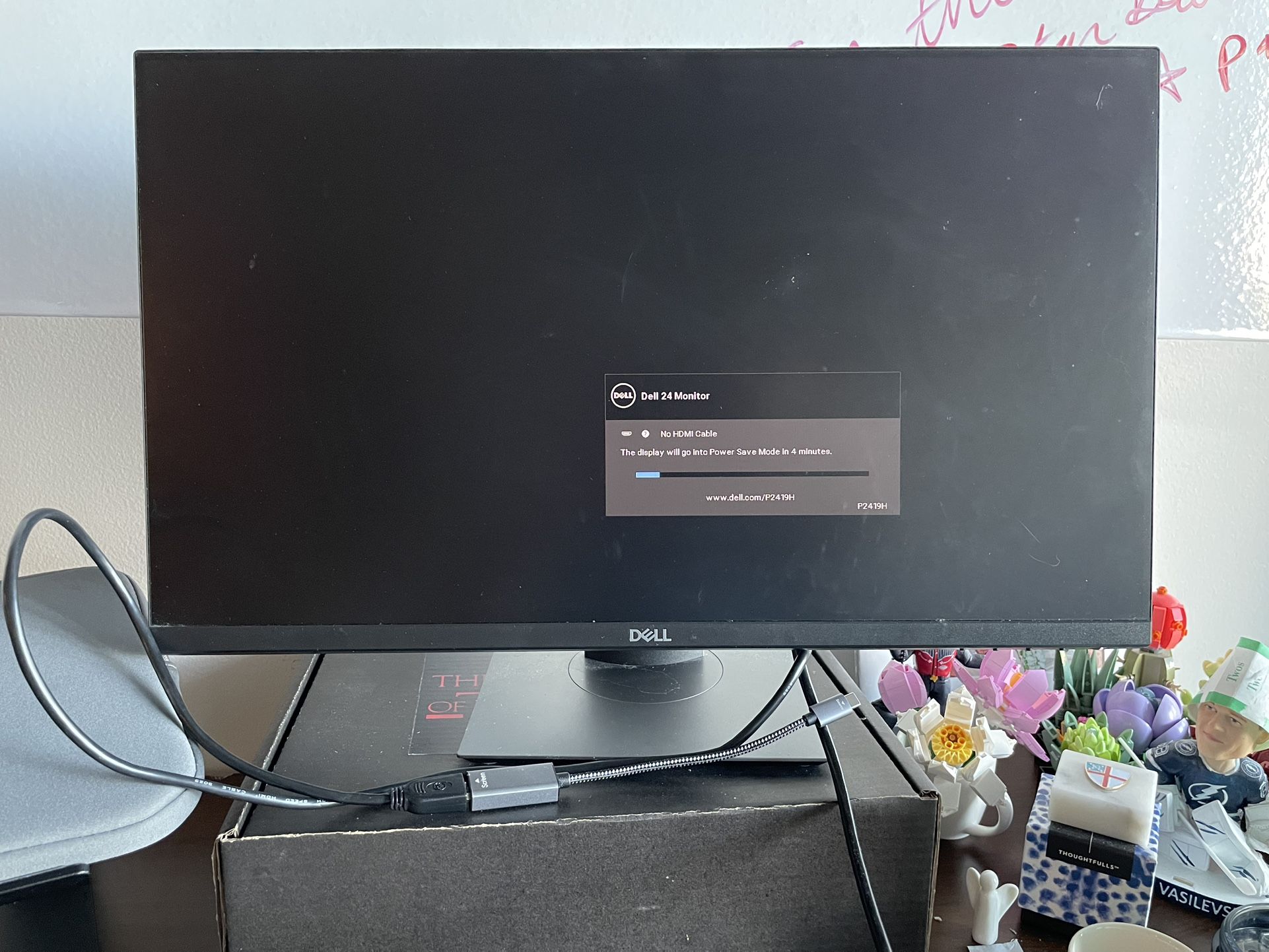 Dell Monitor (P2419H) 24” – Adjustable Stand, Great Condition