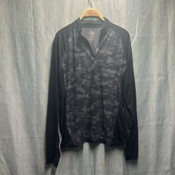Paradox 1/4 zip long sleeve gray camo print top size large
