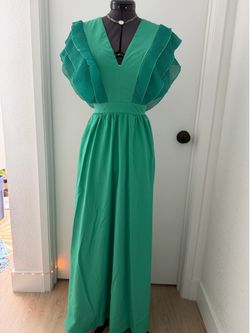 Elegant Jade Green Pleated Flutter Sleeve V-Neck Maxi Dress with Open Back