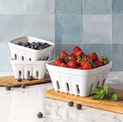Stoneware Berry Box Colanders Set of 3