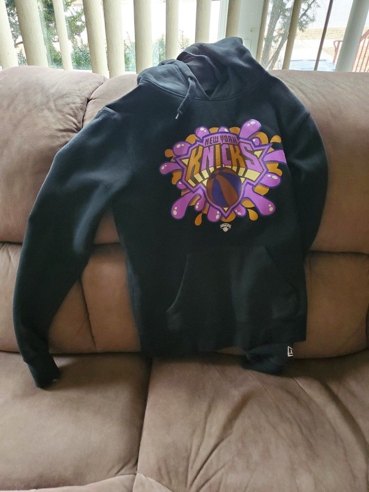 Boy's/Men's Hoodies - Size men's Small