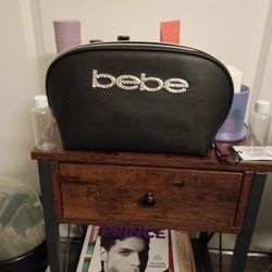 bebe Lrg Cosmetic Bag 