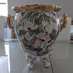 Vintage Hand-Painted Porcelain Vase with Gold Trim & Crane Motif