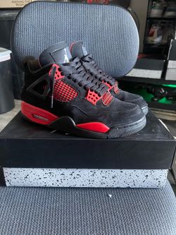Jordan 4s