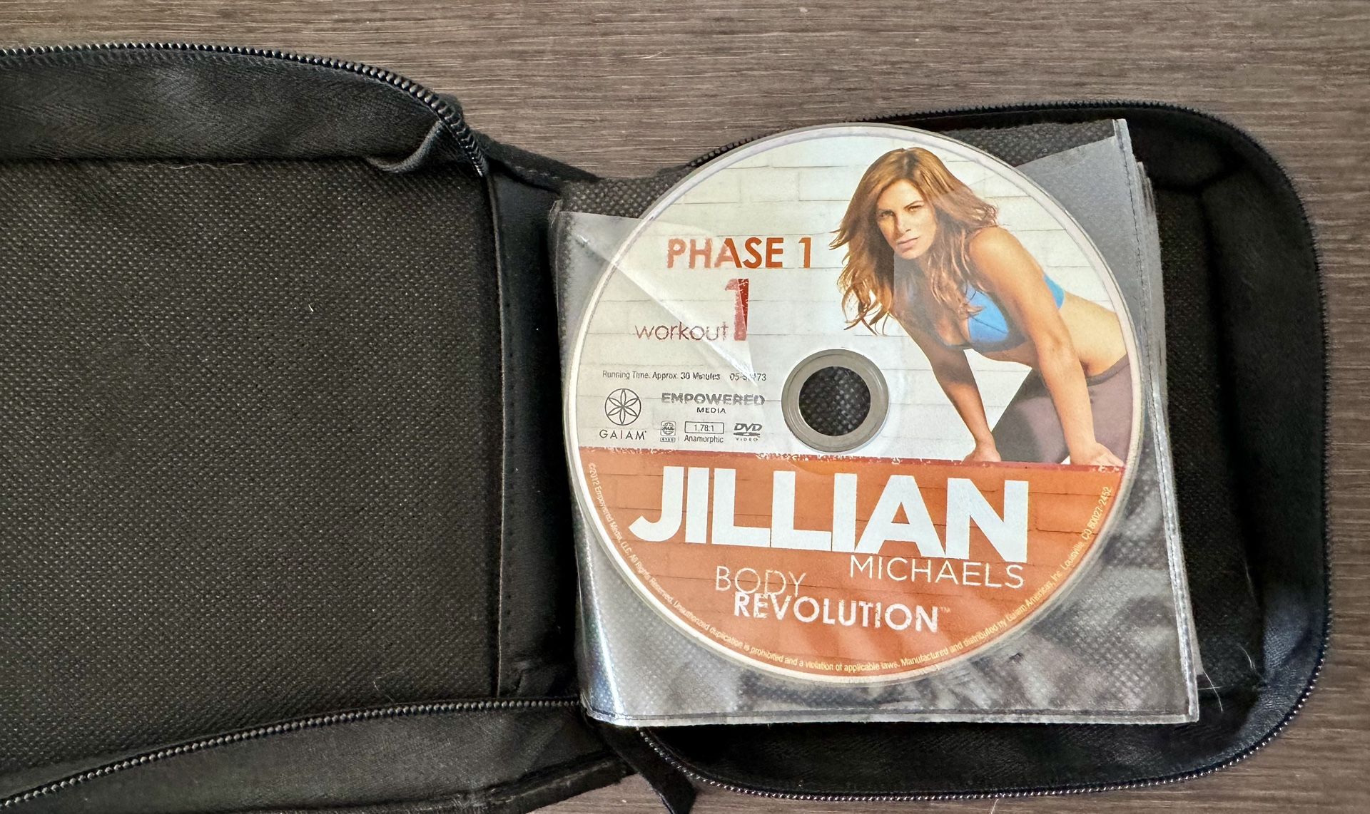 Jillian Michaels Body Revolution (15-disk) DVDs + Resistance Bands