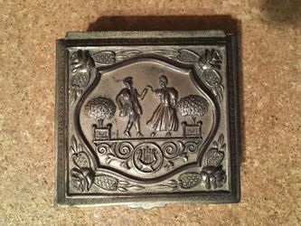 Victorian jewelry box silvertone trinket box Japan