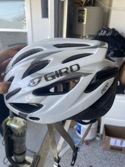 Bicycle Helmet! Like New And Adjustable !